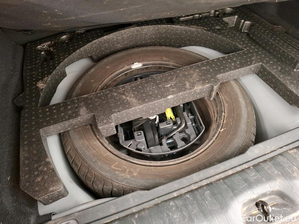  Peugeot  2008 PEUGEOT  5p Crossover Puretech 82 6c ACTIVE BUSINESS #28