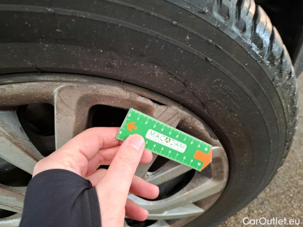  Citroen  Berlingo  Feel M 1.2 PureTech 130CV BVA8 E6d #23