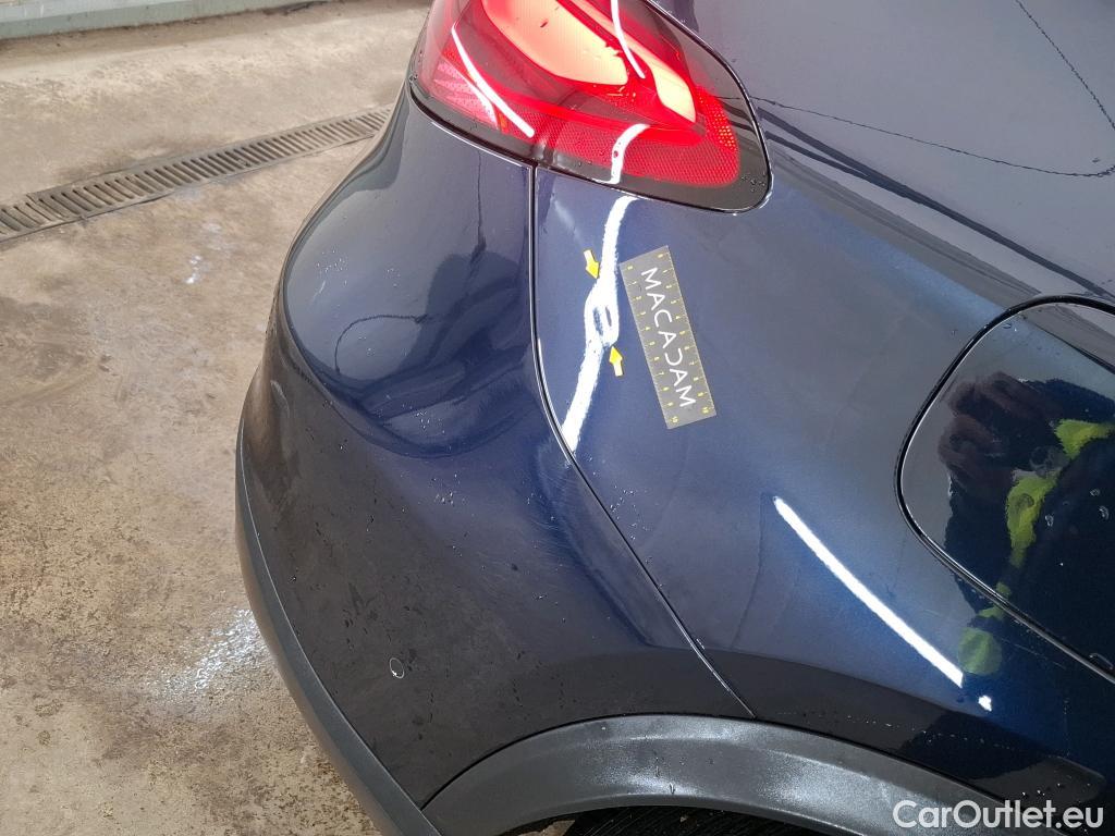  Mercedes  GLC MERCEDES-BENZ  / 2022 / 5P / SUV  300 e Business Line 4MATIC #55