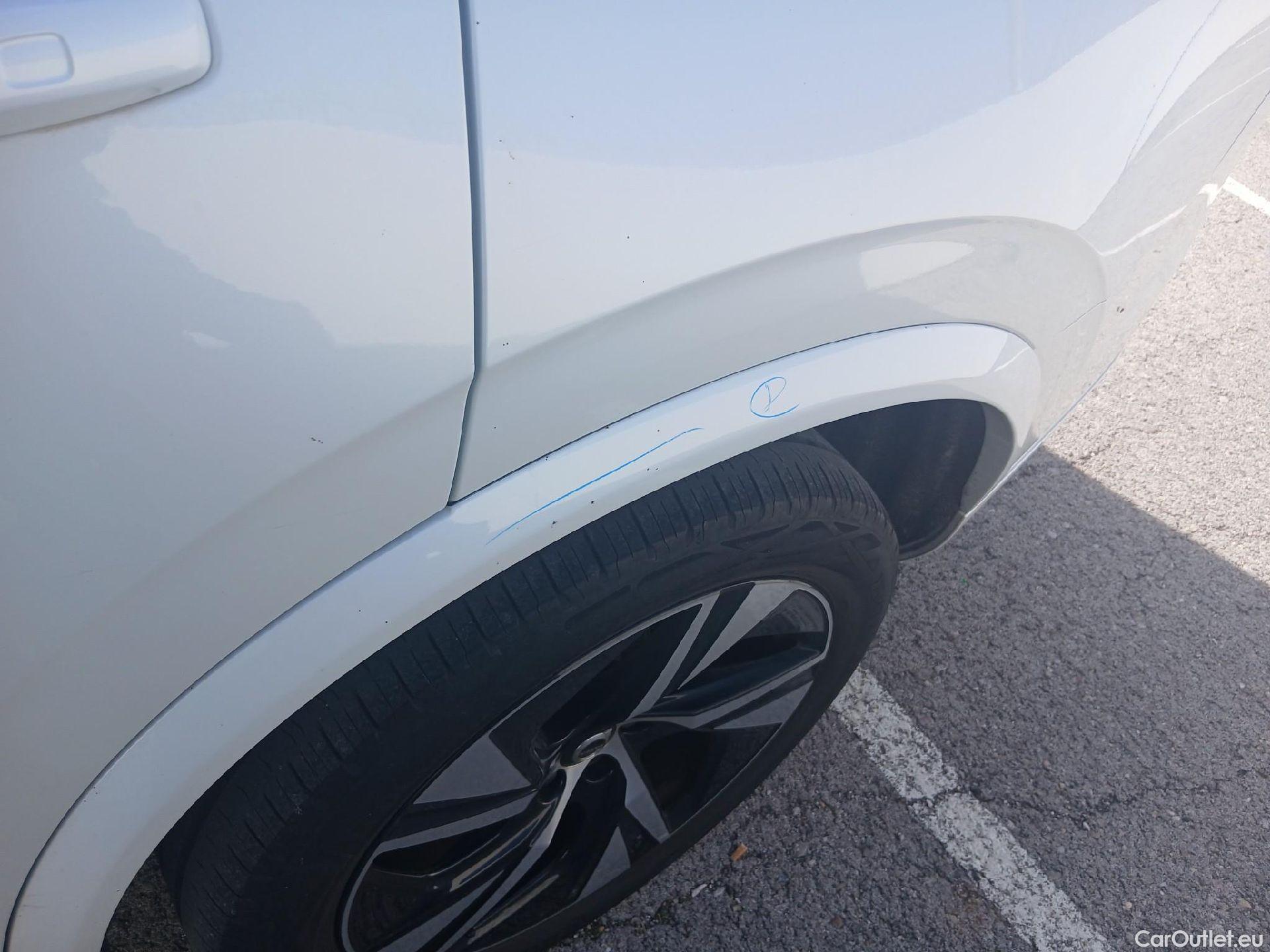  Volvo  XC90 VOLVO  / 2019 / 5P / todoterreno 2.0 B5 D AWD R-Design Auto #22