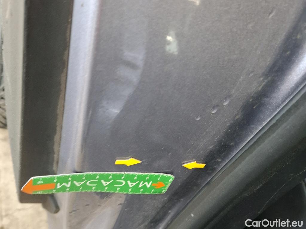  Peugeot  3008  II Allure Pack 1.5 HDi 130CV BVA8 E6d #63