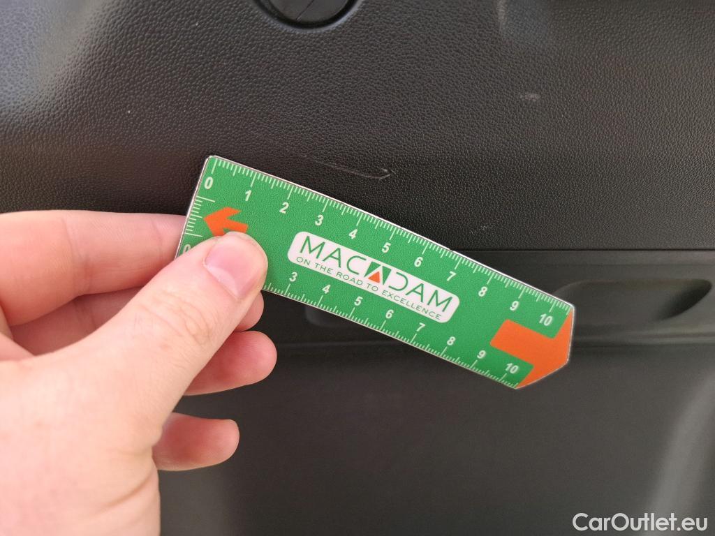  Citroen  C3  Shine Business 1.2 PureTech 110CV BVM6 E6d #35