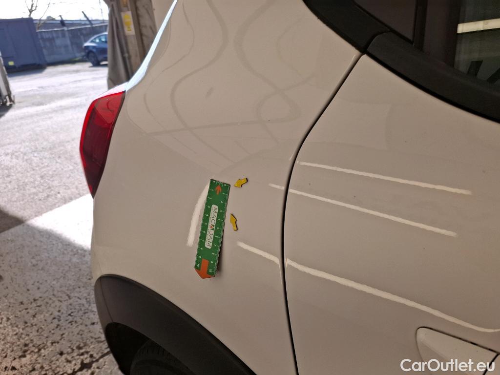  Citroen  C3  Shine Business 1.2 PureTech 110CV BVM6 E6d #15