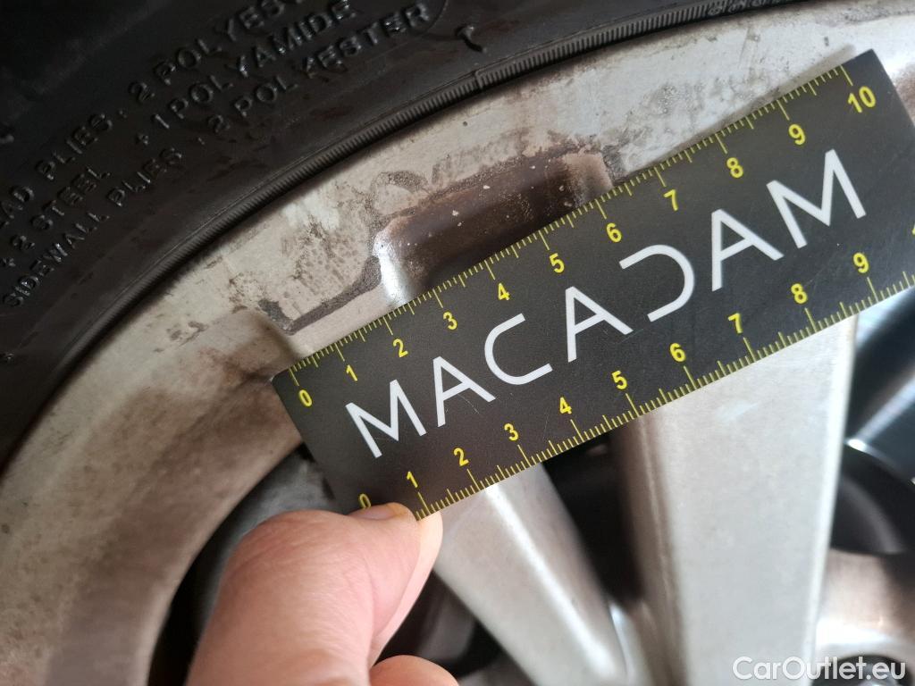  Audi  Q3 AUDI  / 2018 / 5P / SUV 45 TFSI E 245 S TRONIC #8