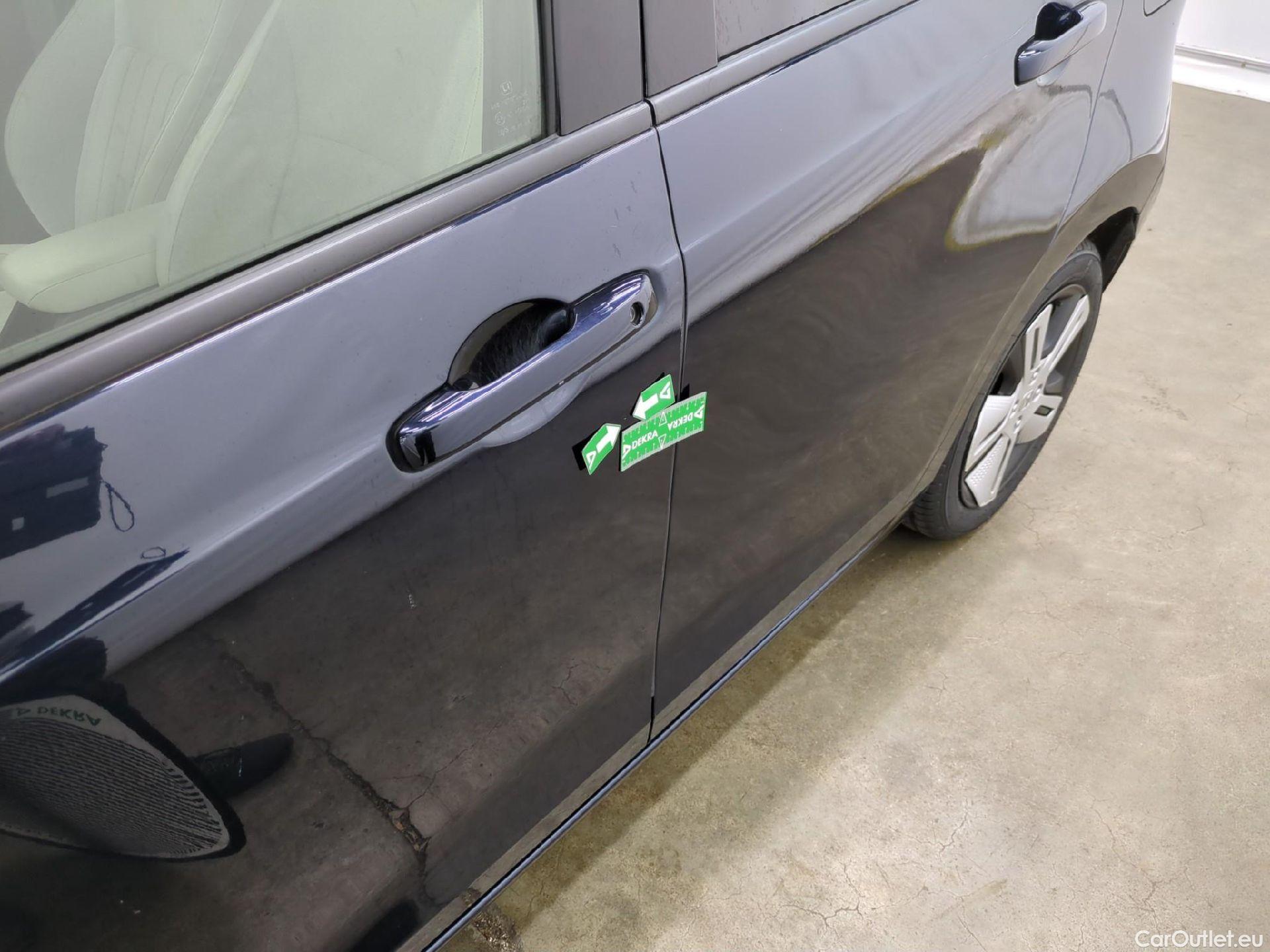  Land Rover  Discovery Jazz / 2020 / 5P / Berline 1.5 i-MMD Exclusive AT  #25