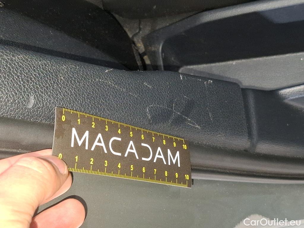  Audi  Q3 AUDI  / 2018 / 5P / SUV 45 TFSI E 245 S TRONIC #15