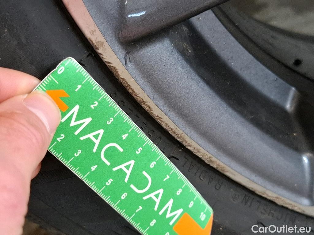  Peugeot  3008  II Allure Pack 1.5 HDi 130CV BVA8 E6d #28