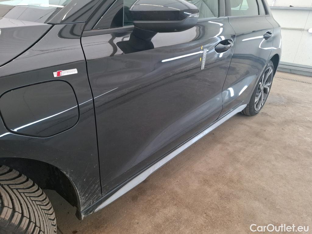  Audi  A3 AUDI  Sportback / 2020 / 5P / Berline 40 TFSI e 204 S Tronic S Line #41