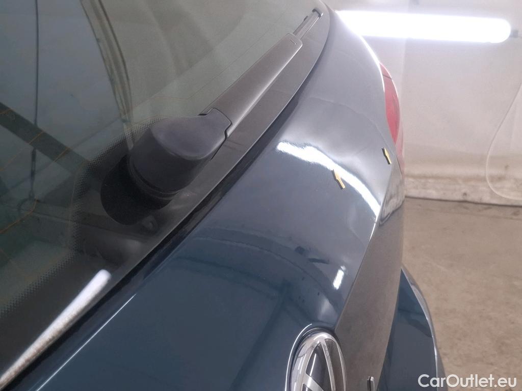  Volkswagen  Tiguan VOLKSWAGEN  / 2020 / 5P / SUV 1.5 TSI 130 BMV6 #13