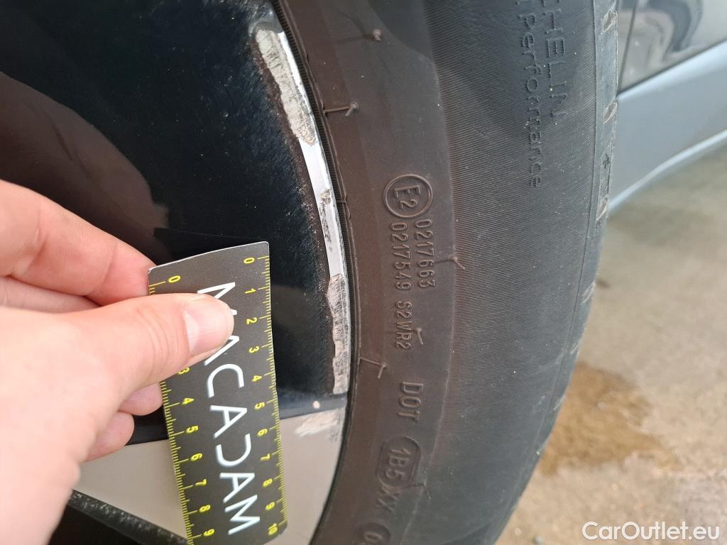  Volkswagen  ID.4  Business Pro Performance 77kWh BVA #25