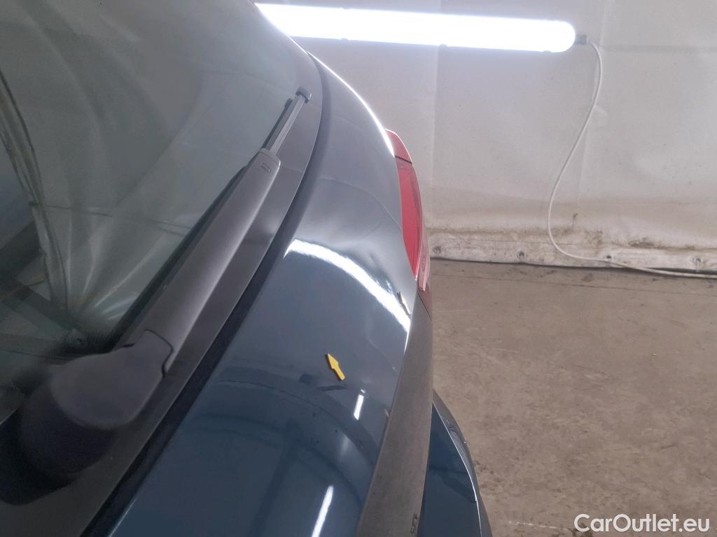  Volkswagen  Tiguan VOLKSWAGEN  / 2020 / 5P / SUV 1.5 TSI 130 BMV6 #11