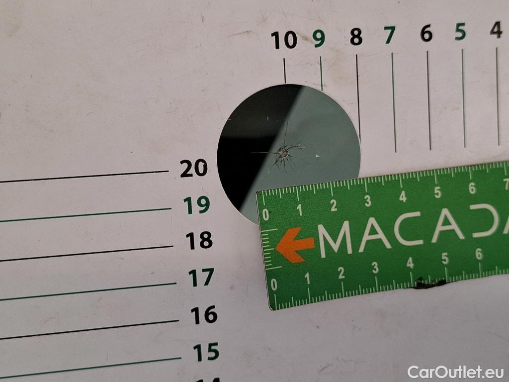  Toyota  Corolla TOYOTA  Touring Sports / 2018 / 5P / Break Hybride 122h Dynamic Business Beyond Zer #2