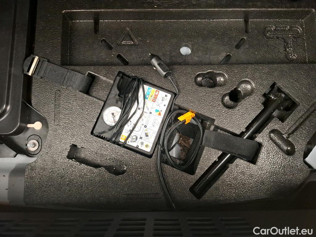  Renault  Clio  V Business 1.6 E-TECH Hybrid 140CV BVA6 E6d #6