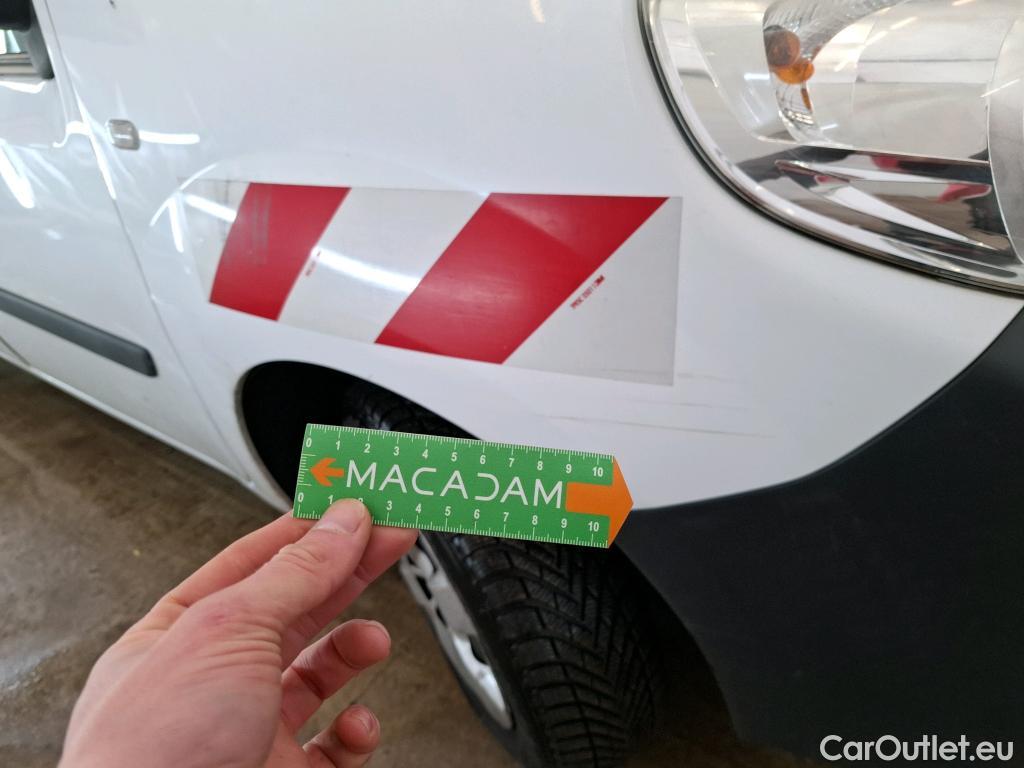  Renault  Kangoo  Express Maxi Extra (Série Spéciale) 1.5 dCi 90CV BVM5 E6 #71