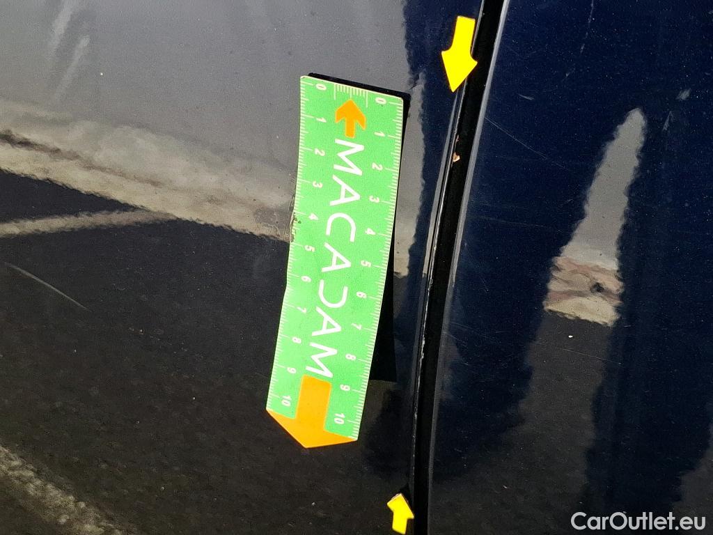  Toyota  Corolla TOYOTA  Touring Sports / 2018 / 5P / Break Hybride 122h Dynamic Business Beyond Zer #46