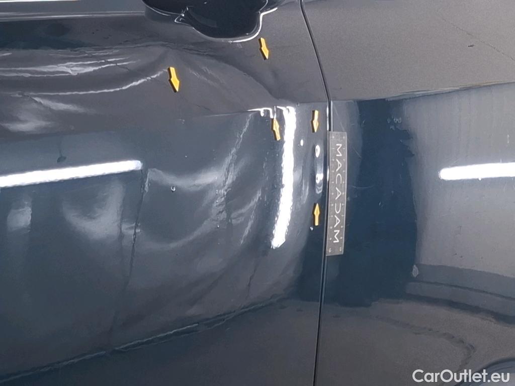  Volkswagen  Tiguan VOLKSWAGEN  / 2020 / 5P / SUV 1.5 TSI 130 BMV6 #4