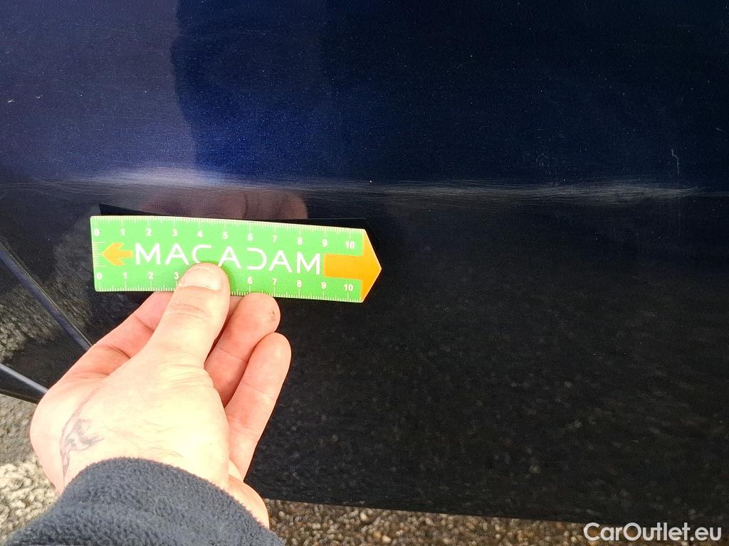  Toyota  Corolla TOYOTA  Touring Sports / 2018 / 5P / Break Hybride 122h Dynamic Business Beyond Zer #25