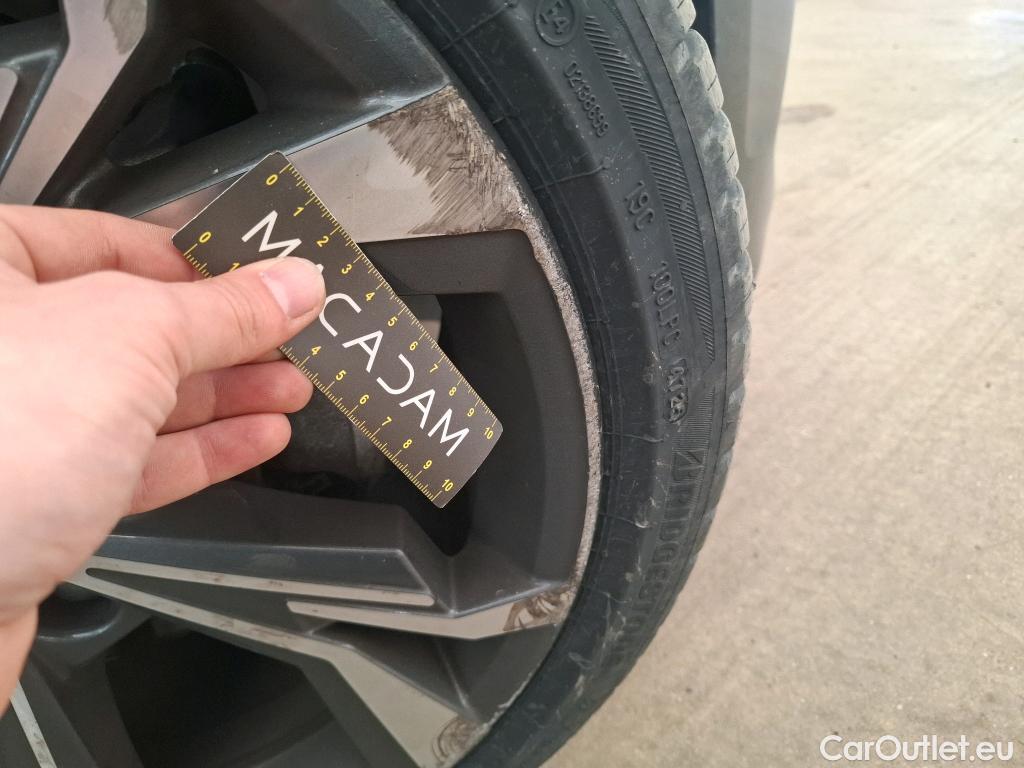  Audi  A3 AUDI  Sportback / 2020 / 5P / Berline 40 TFSI e 204 S Tronic S Line #15