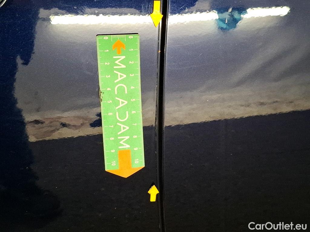  Toyota  Corolla TOYOTA  Touring Sports / 2018 / 5P / Break Hybride 122h Dynamic Business Beyond Zer #47