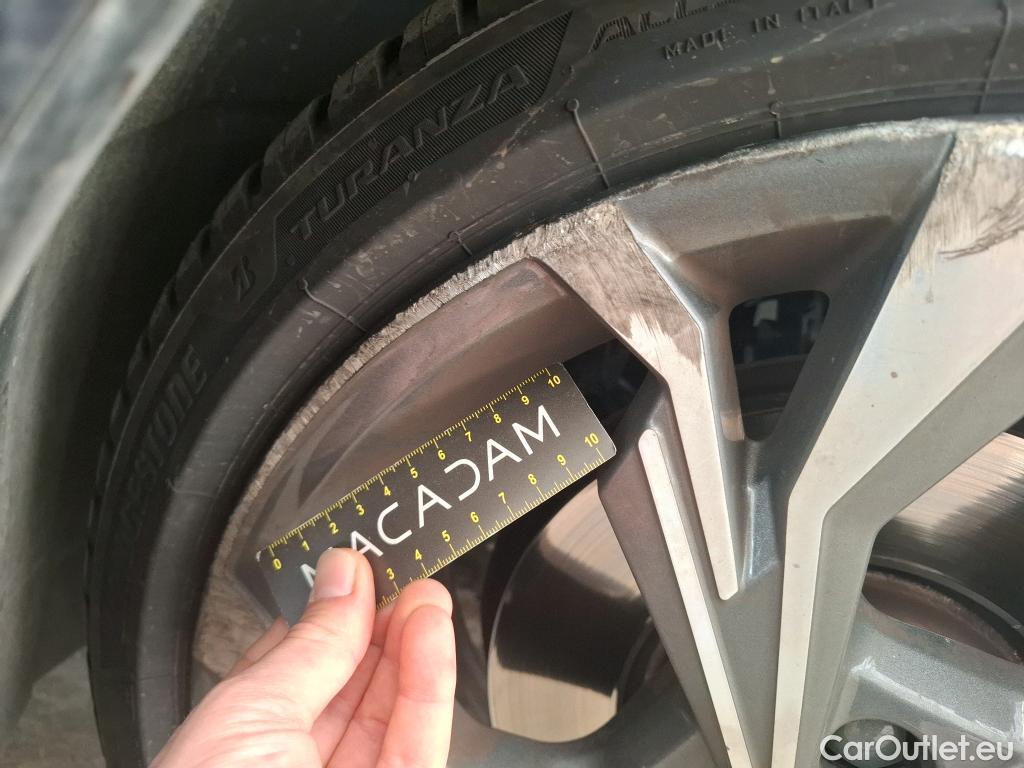  Audi  A3 AUDI  Sportback / 2020 / 5P / Berline 40 TFSI e 204 S Tronic S Line #18