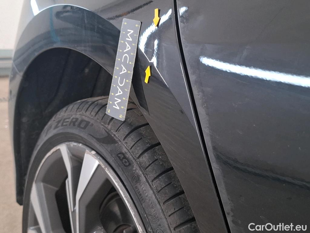  Audi  A3 AUDI  Sportback / 2020 / 5P / Berline 40 TFSI e 204 S Tronic S Line #44