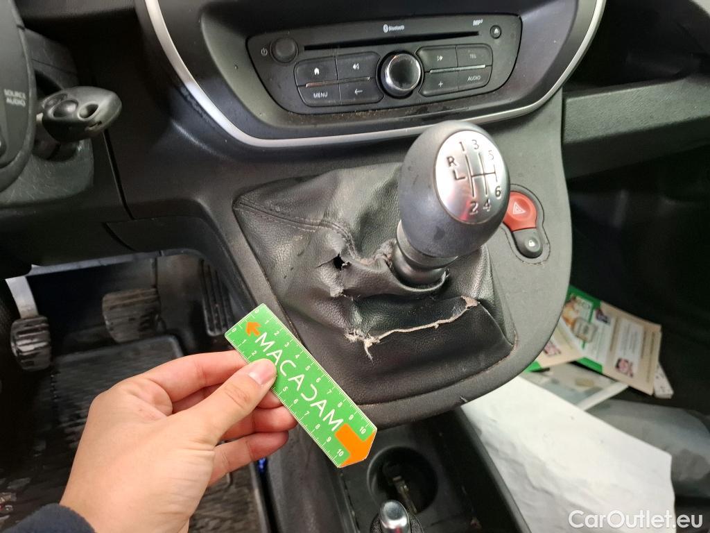  Renault  Kangoo RENAULT  Express / 2013 / 4P / Fourgonnette Extra R-Link - Blue dCi 95 #42