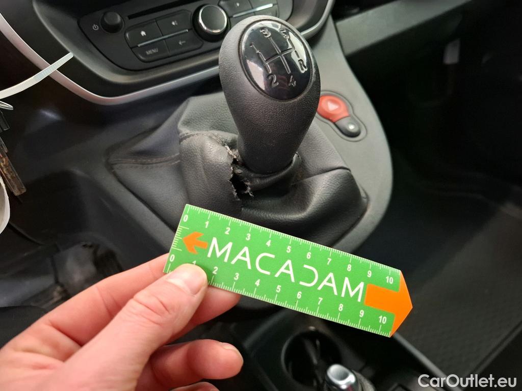  Renault  Kangoo  Express Maxi Extra (Série Spéciale) 1.5 dCi 90CV BVM5 E6 #51