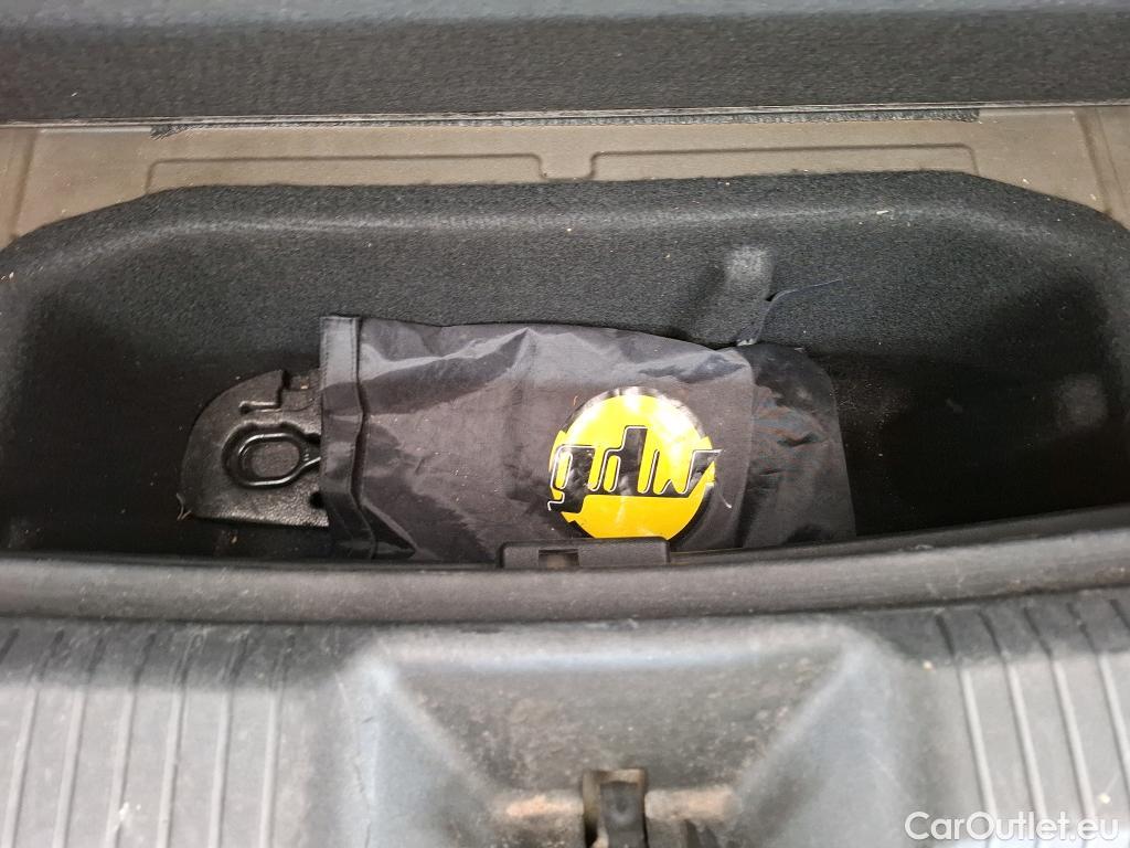  Volkswagen  ID.4  Business Pro Performance 77kWh BVA #51