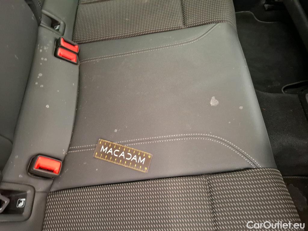  Audi  A3 AUDI  Sportback / 2020 / 5P / Berline 40 TFSI e 204 S Tronic S Line #40