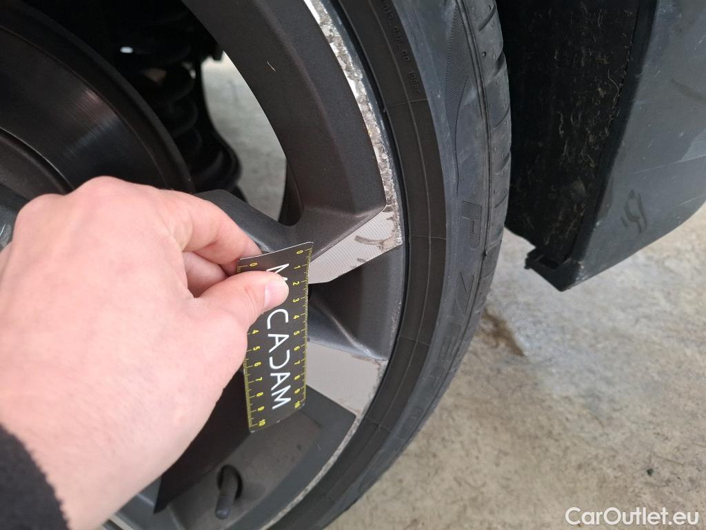  Audi  A3 AUDI  Sportback / 2020 / 5P / Berline 40 TFSI e 204 S Tronic S Line #29