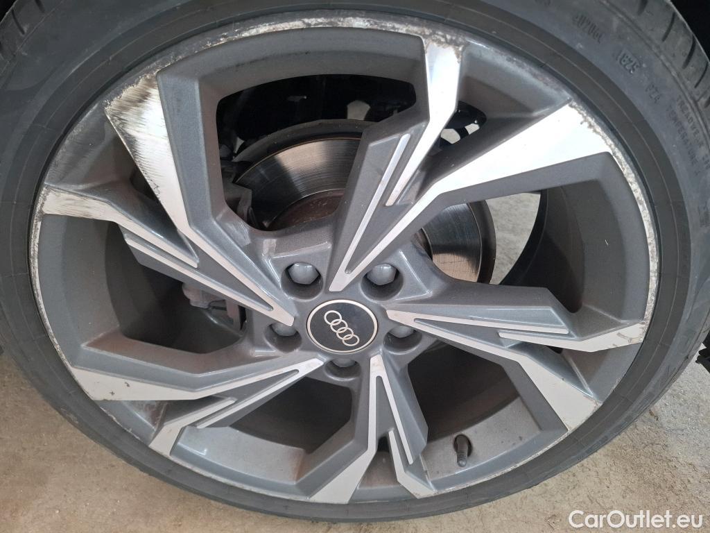  Audi  A3 AUDI  Sportback / 2020 / 5P / Berline 40 TFSI e 204 S Tronic S Line #26