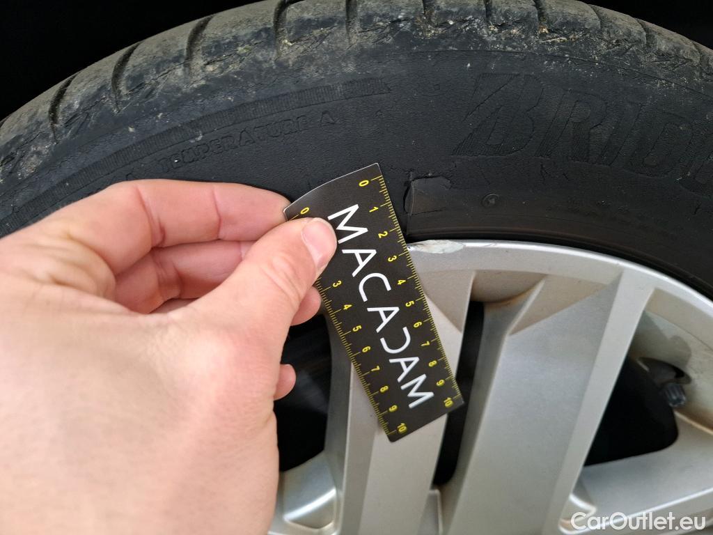  Renault  Clio RENAULT  / 2019 / 5P / Berline Business SCe 65 #14