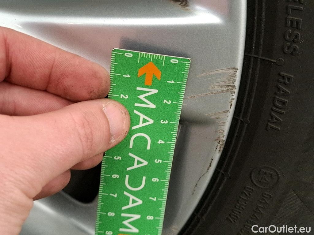  Toyota  Corolla TOYOTA  Touring Sports / 2018 / 5P / Break Hybride 122h Dynamic Business Beyond Zer #41