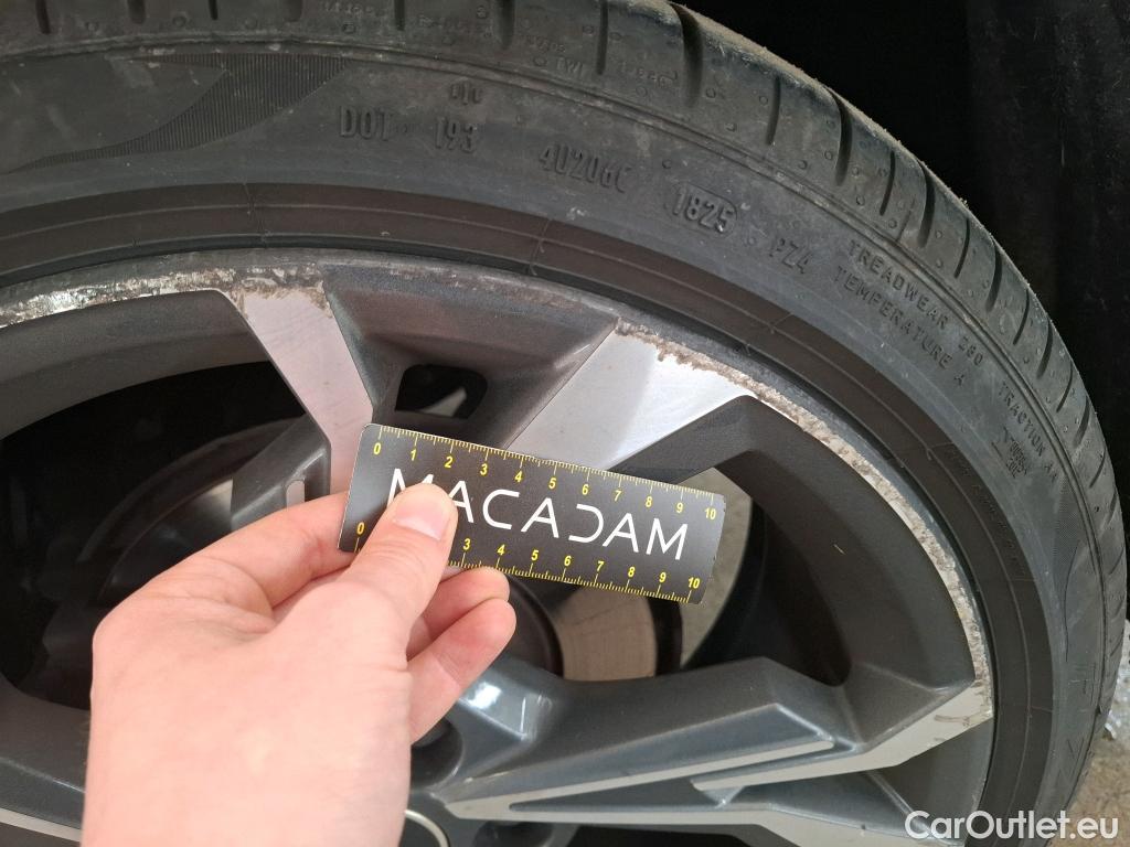  Audi  A3 AUDI  Sportback / 2020 / 5P / Berline 40 TFSI e 204 S Tronic S Line #28