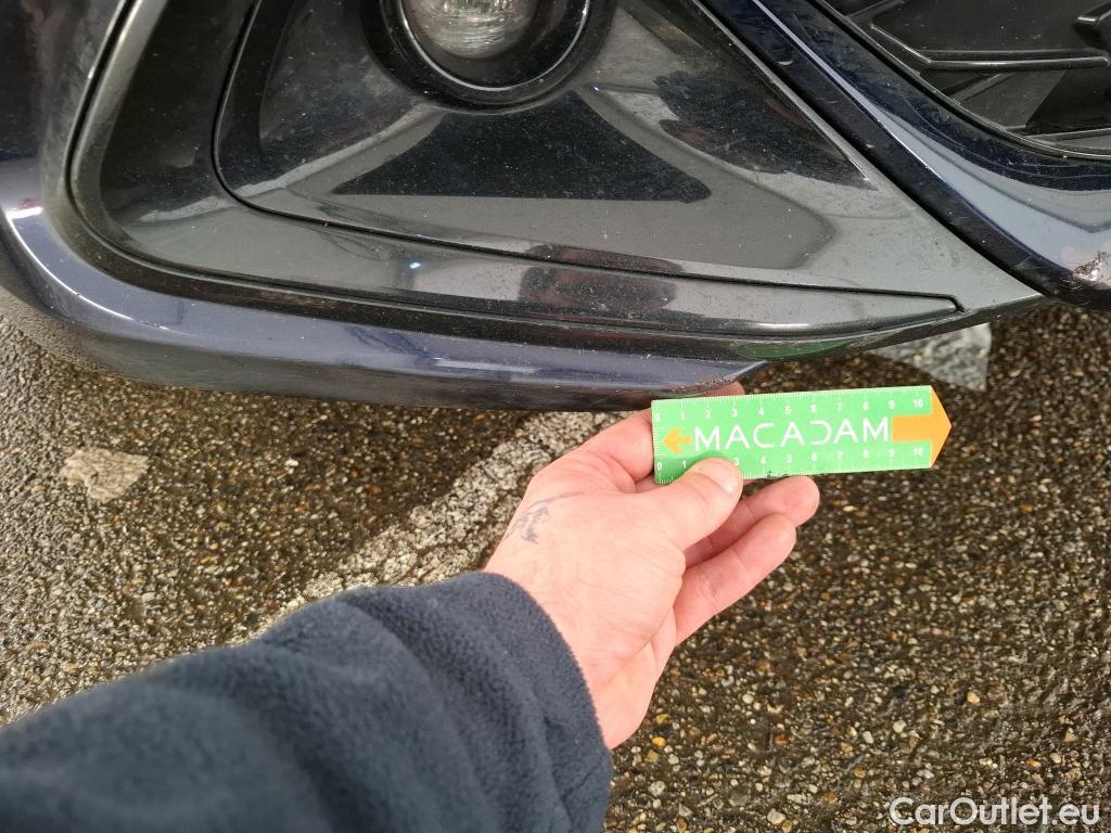  Toyota  Corolla TOYOTA  Touring Sports / 2018 / 5P / Break Hybride 122h Dynamic Business Beyond Zer #12