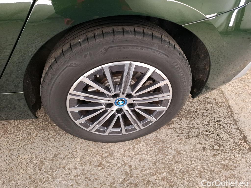  Bmw  2 Tourer BMW Série 2 Active Tourer / 2021 / 5P / monospace 225e xDrive 245ch Business Design DKG7 #16