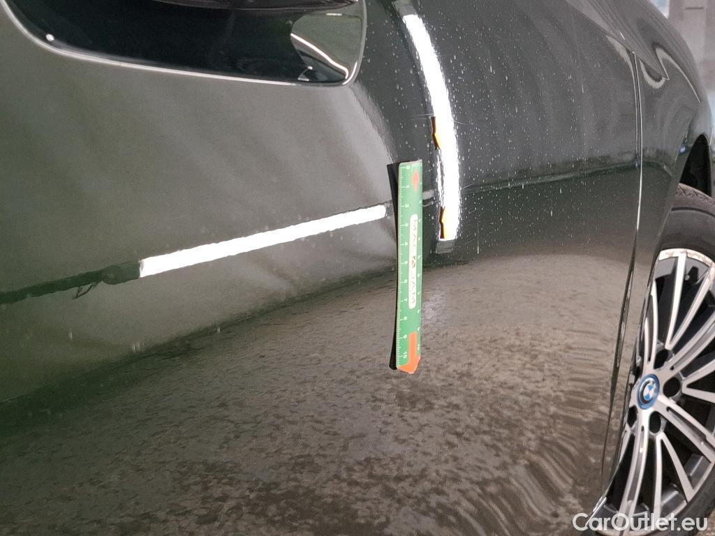  Bmw  2 Tourer BMW Série 2 Active Tourer / 2021 / 5P / monospace 225e xDrive 245ch Business Design DKG7 #38