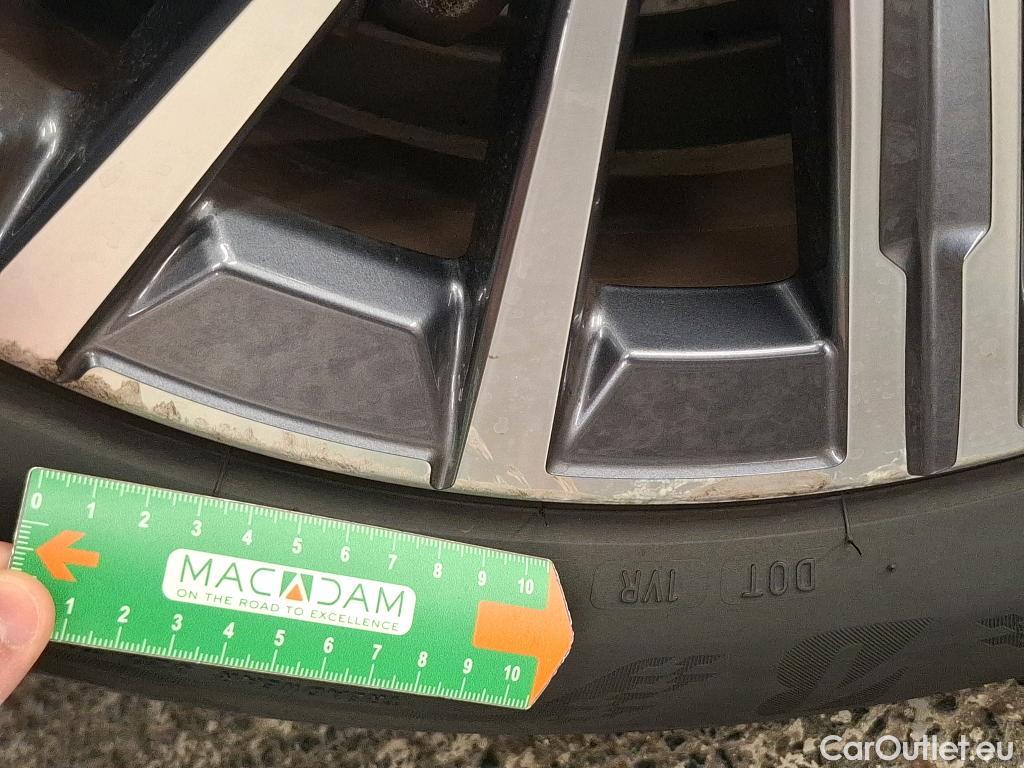  Bmw  2 Tourer BMW Série 2 Active Tourer / 2021 / 5P / monospace 225e xDrive 245ch Business Design DKG7 #15