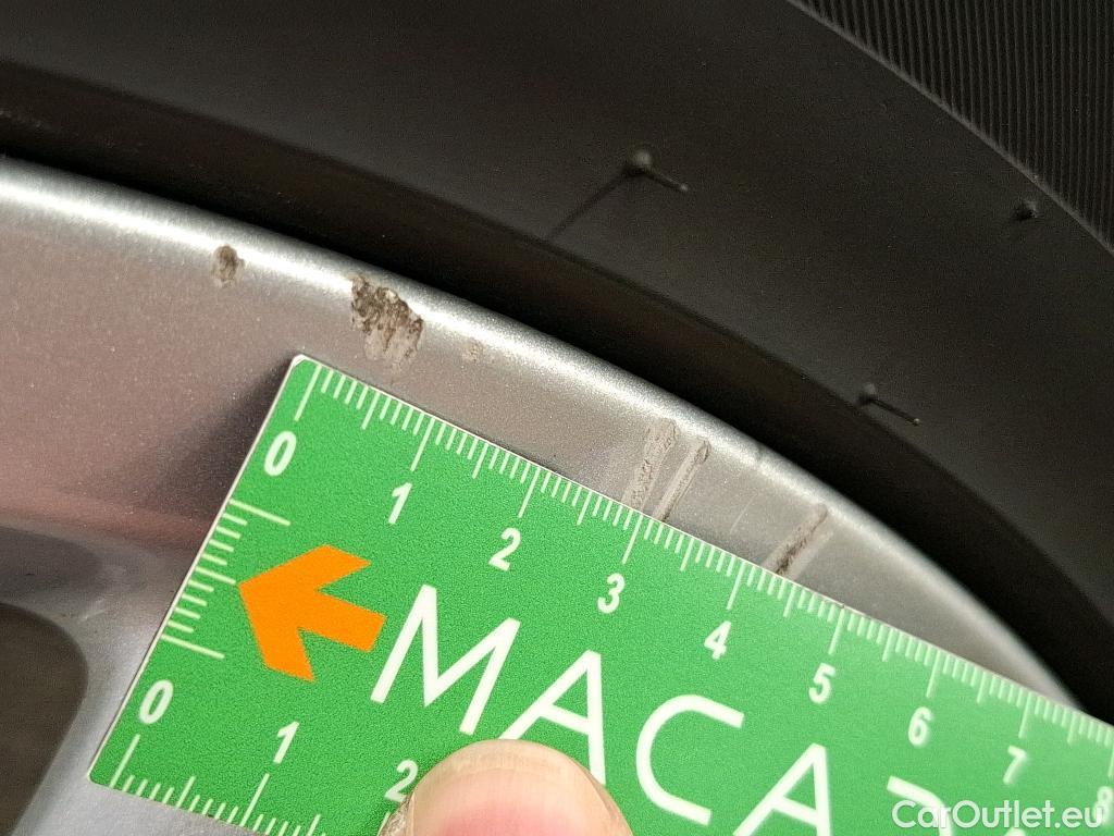  Bmw  Serie 2 BMW  Active Tourer / 2018 / 5P / monospace 225xe Business Design Auto #17