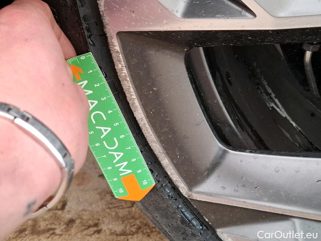  Citroen  DS 7 CROSSBACK DS DS 7 / 2022 / 5P / SUV E-TENSE 4x4 360 LA PREMIERE(SL) #8