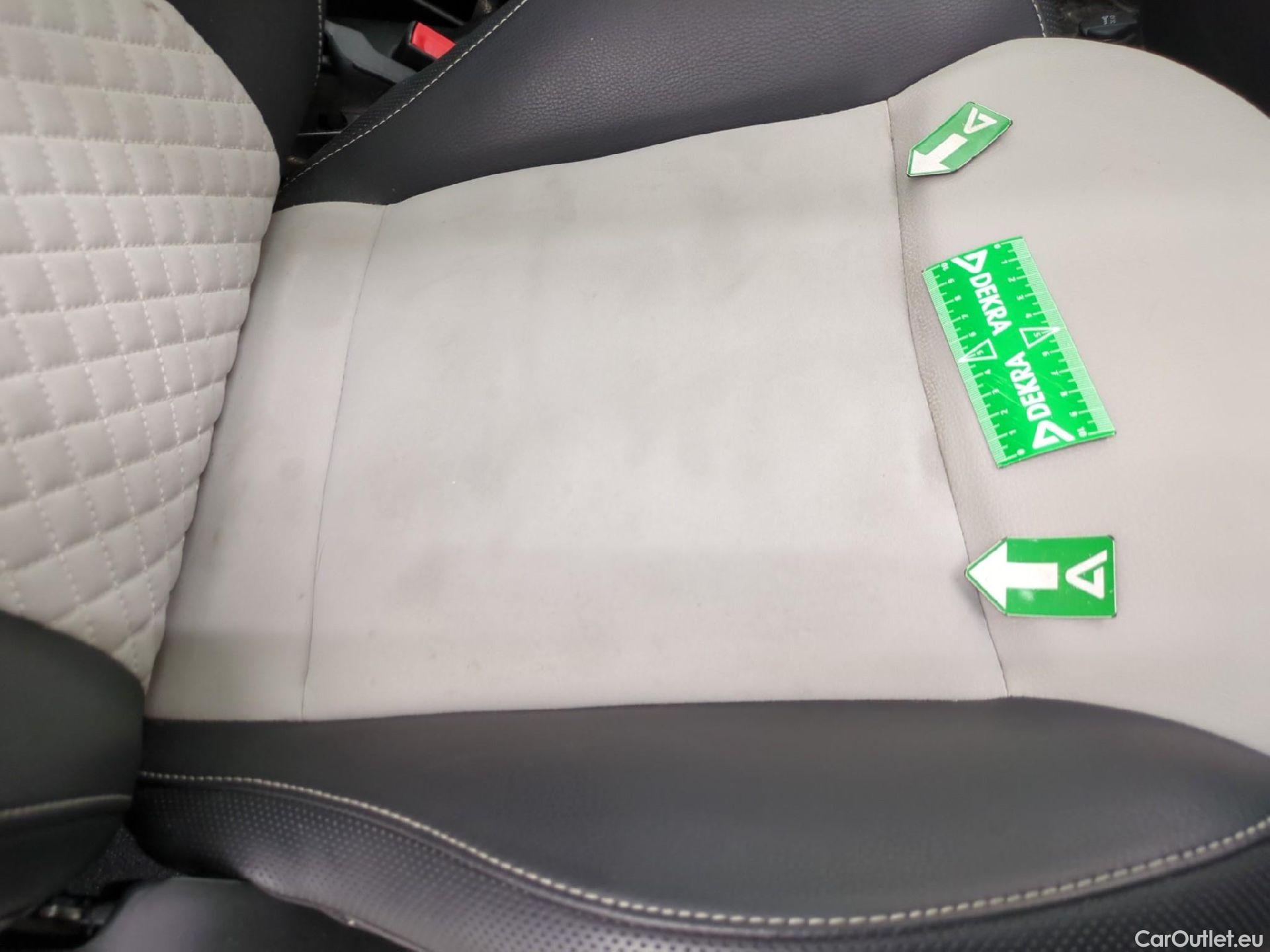  Fiat  500 FIAT  / 2015 / 3P / Berline Hybrid 1.0 BSG 70 ch Dolcevita #1