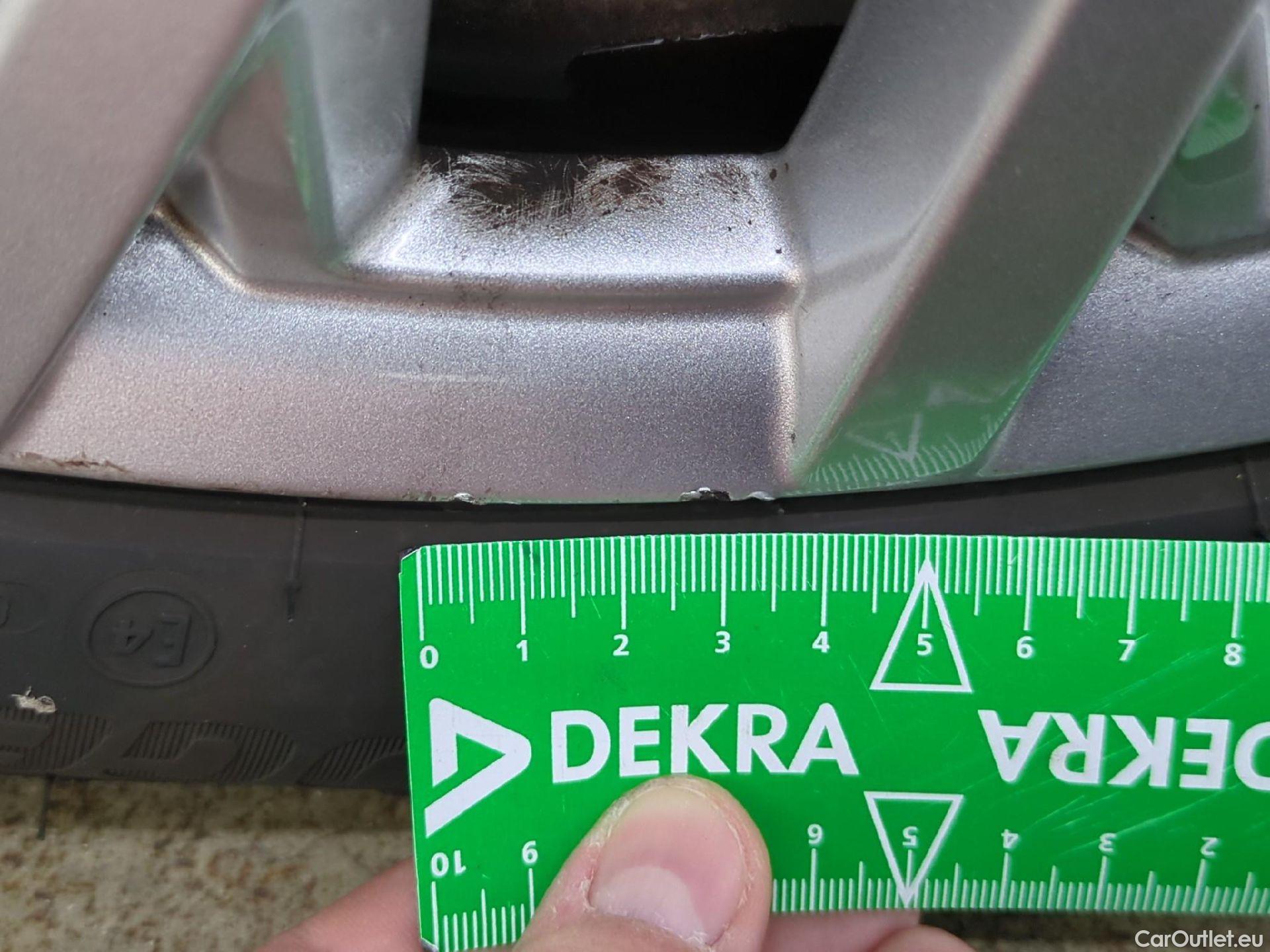  Fiat  500 FIAT  / 2015 / 3P / Berline Hybrid 1.0 BSG 70 ch Dolcevita #11