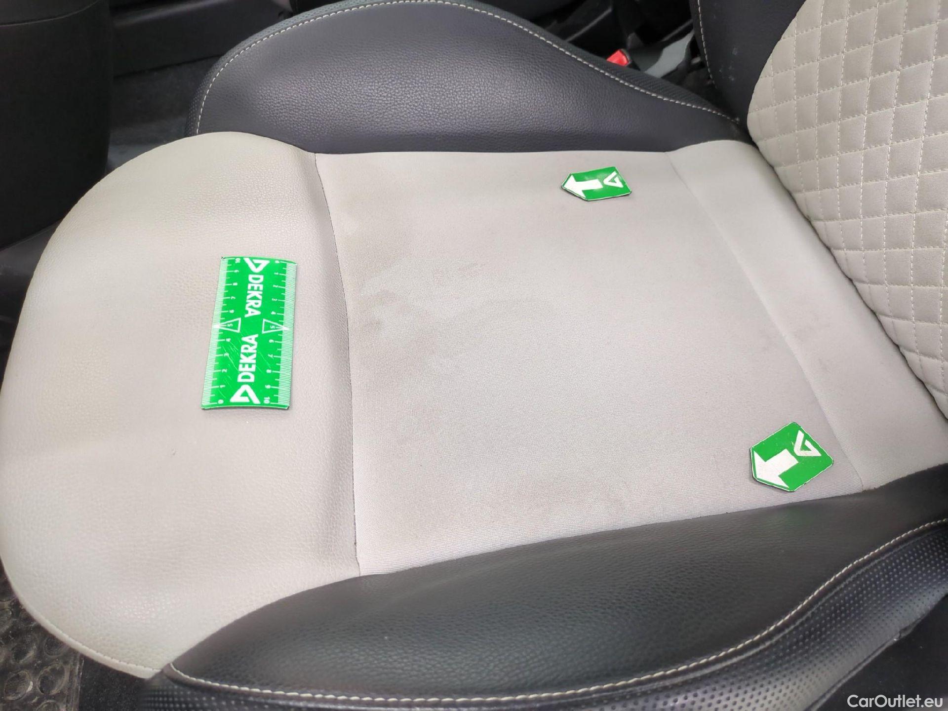  Fiat  500 FIAT  / 2015 / 3P / Berline Hybrid 1.0 BSG 70 ch Dolcevita #6