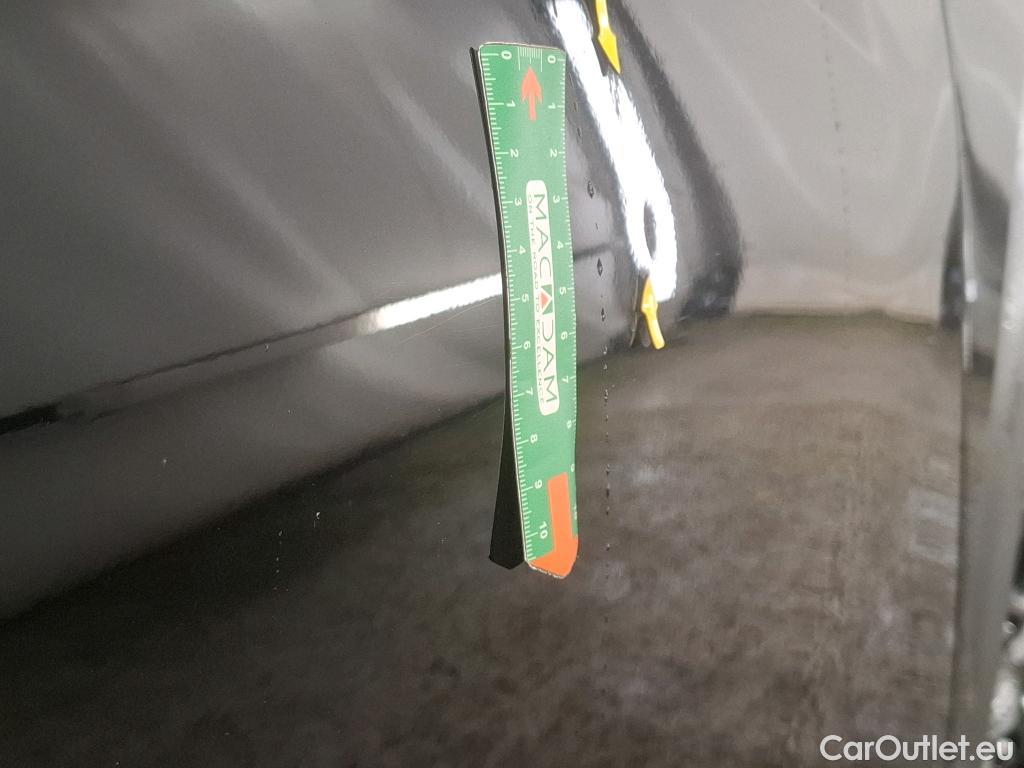  Hyundai  Konna HYUNDAI Kona / 2020 / 5P / SUV 1.6 HYBRID 141 BUSINESS HEV #3