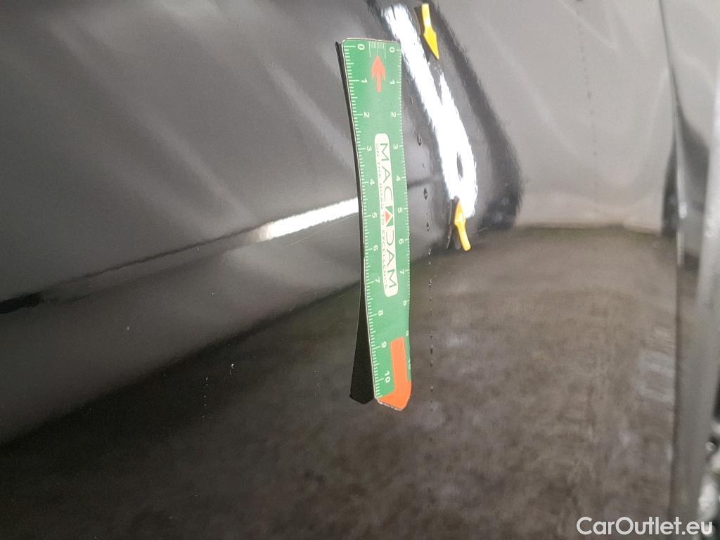  Hyundai  Konna HYUNDAI Kona / 2020 / 5P / SUV 1.6 HYBRID 141 BUSINESS HEV #4