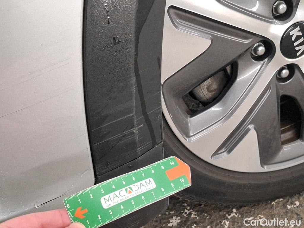  KIA  Niro  e- Design 64kWh BVA #51