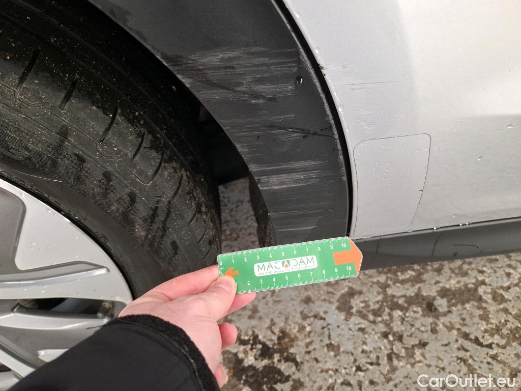  KIA  Niro  e- Design 64kWh BVA #46