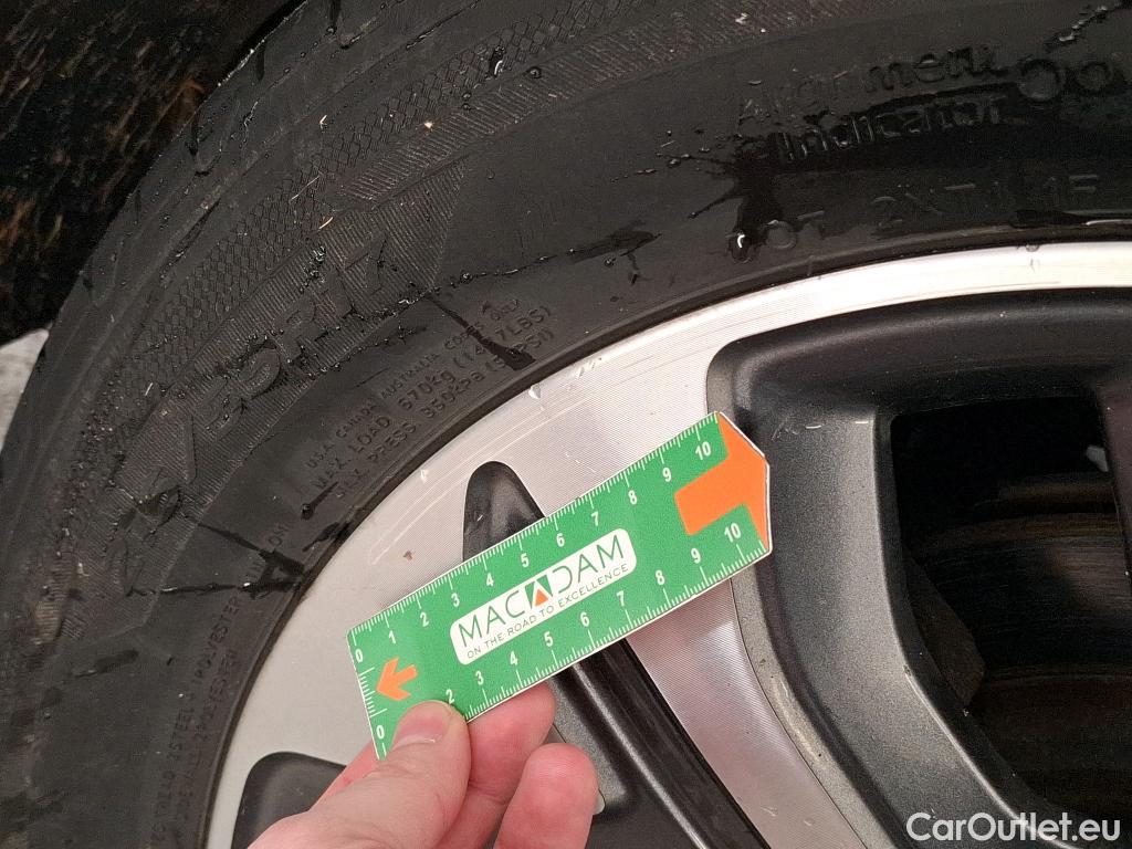  KIA  Niro  e- Design 64kWh BVA #24