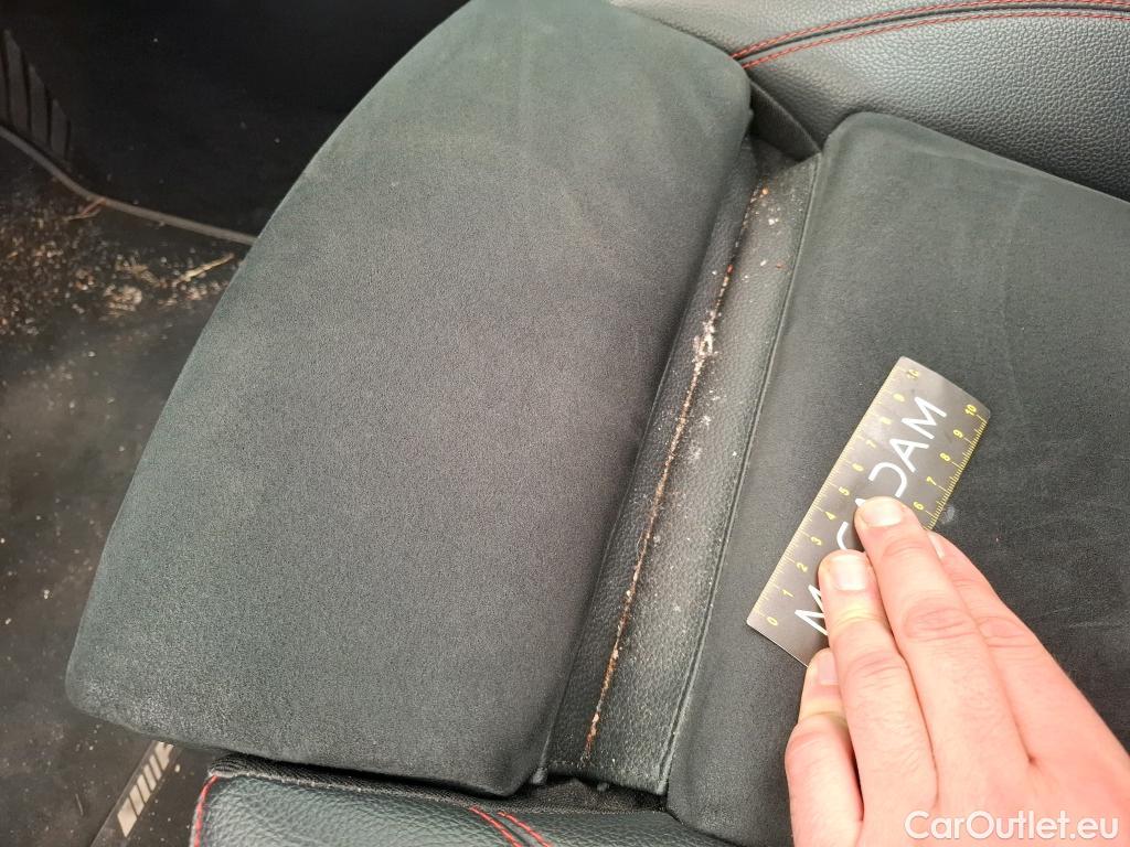  Mercedes  CLA-Klasse MERCEDES-BENZ CLA Coupe / 2019 / 4P / Coupé CLA 250 e AMG Line #29