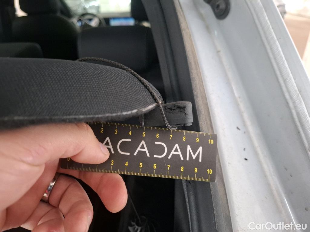  Mercedes  GLA MERCEDES-BENZ  / 2020 / 5P / SUV 1.3  250 e AMG LINE DCT #8